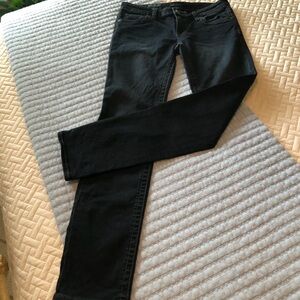 Kut from the kloth brand dark blue jean